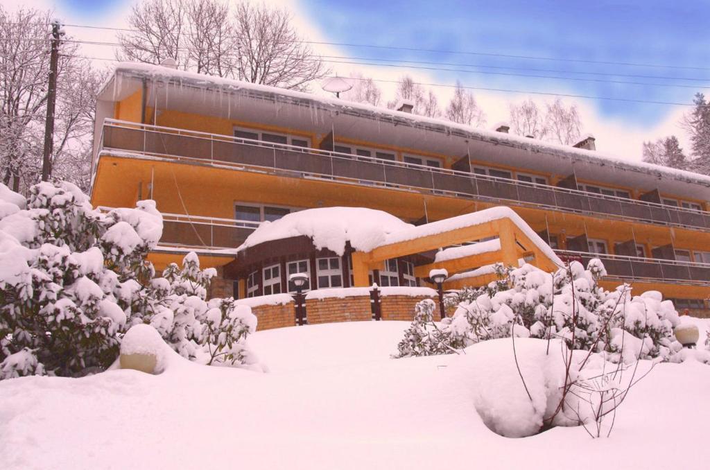 Hotel Wiktoria Szklarska Poreba Exterior photo